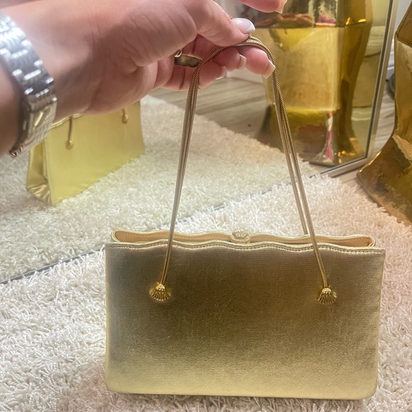 Unique find, antique purse. - Picture 3 of 6